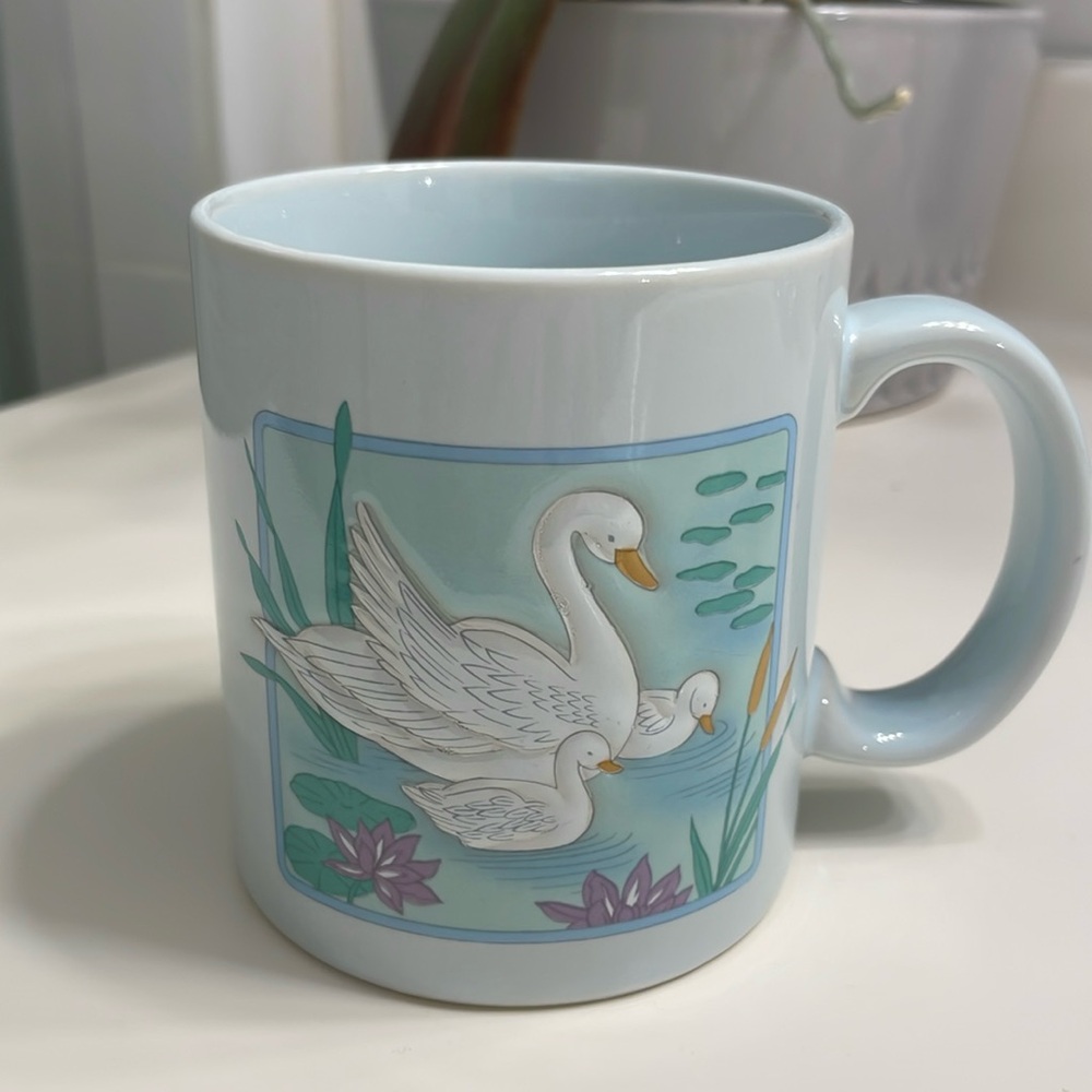 Vintage Otagiri-Mug-Cup white Ducks- Curtis Swann-Handpainted